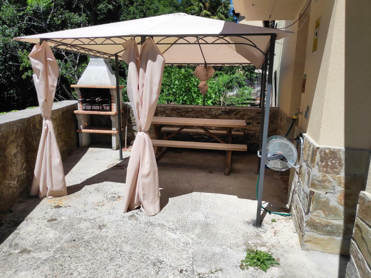 Apartamentos El Rincon De Limes كانجاس ديل نارسيا المظهر الخارجي الصورة